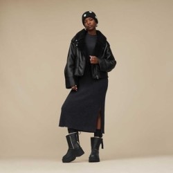 UGG Esmee Leather Boot Texture Cuir Luxueuse